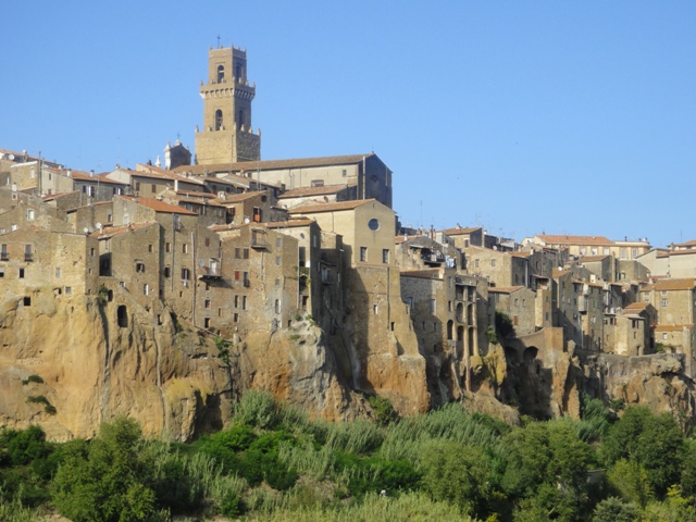 10-8-10%20Pitigliano%20%284%29.jpg