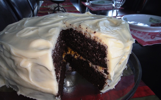 12-27-13%20Black%20Magic%20Cake.jpg