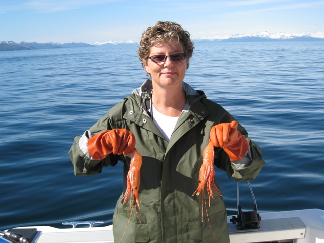 Cindy%20holding%202%20large%20shrimp.JPG