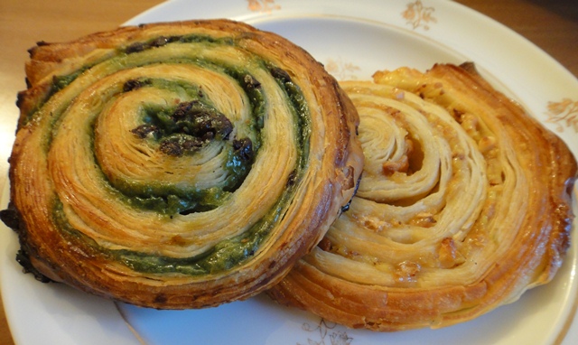 Escargot%20with%20Pistachio-Chocolate%20and%20Citron.jpg