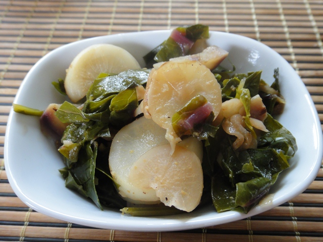 July%202012%20Sauteed%20turnips%20and%20greens%20with%20mustard%20chicken%20broth.jpg