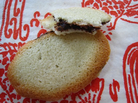 Milano%20cookies%202-inside.JPG