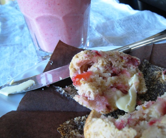 strawberry%20muffins.JPG